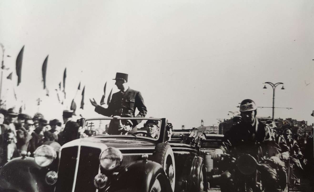 De Gaulle acclamé Bordeaux 1947